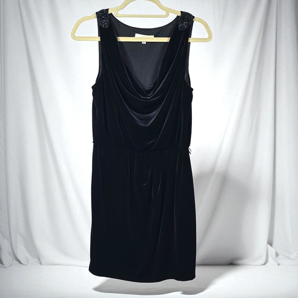 Aidan Mattox Velvet Dress Woman 6 Black Beaded Shoulders Lined Party Cocktail